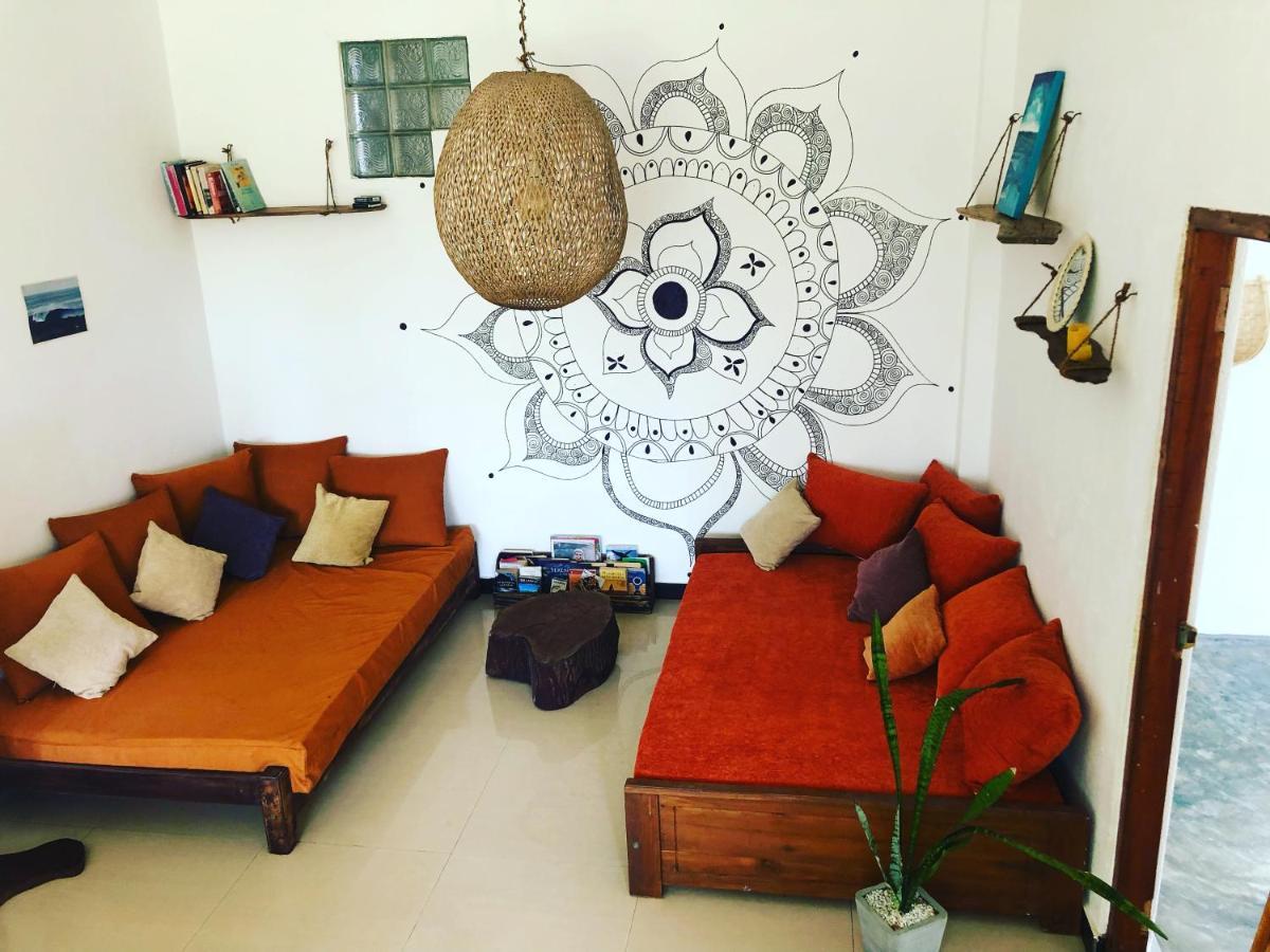 Marshmallow Homestay Ахангама Екстериор снимка
